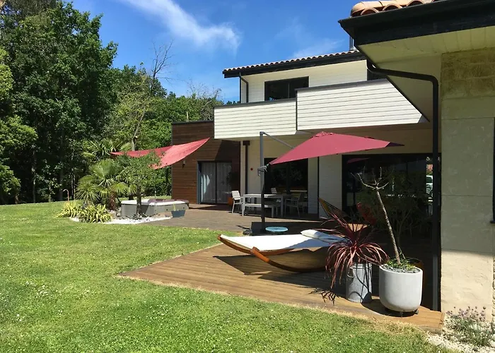 Nova לינה וארוחת בוקר