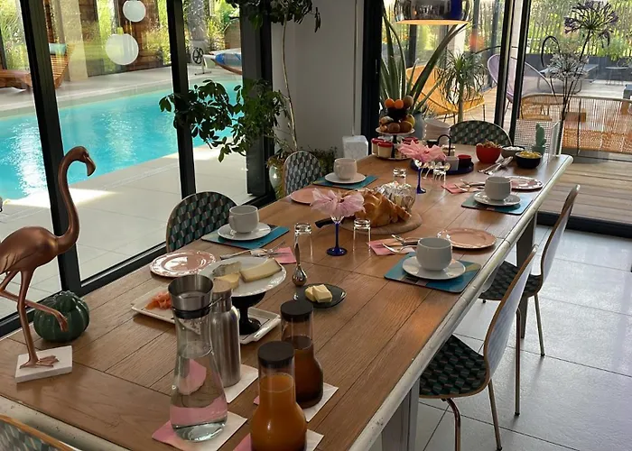 Nova 4* 생 힐레르 드 리에